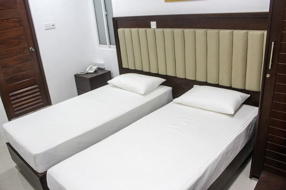 Metro City Hotel Colombo Luaran gambar