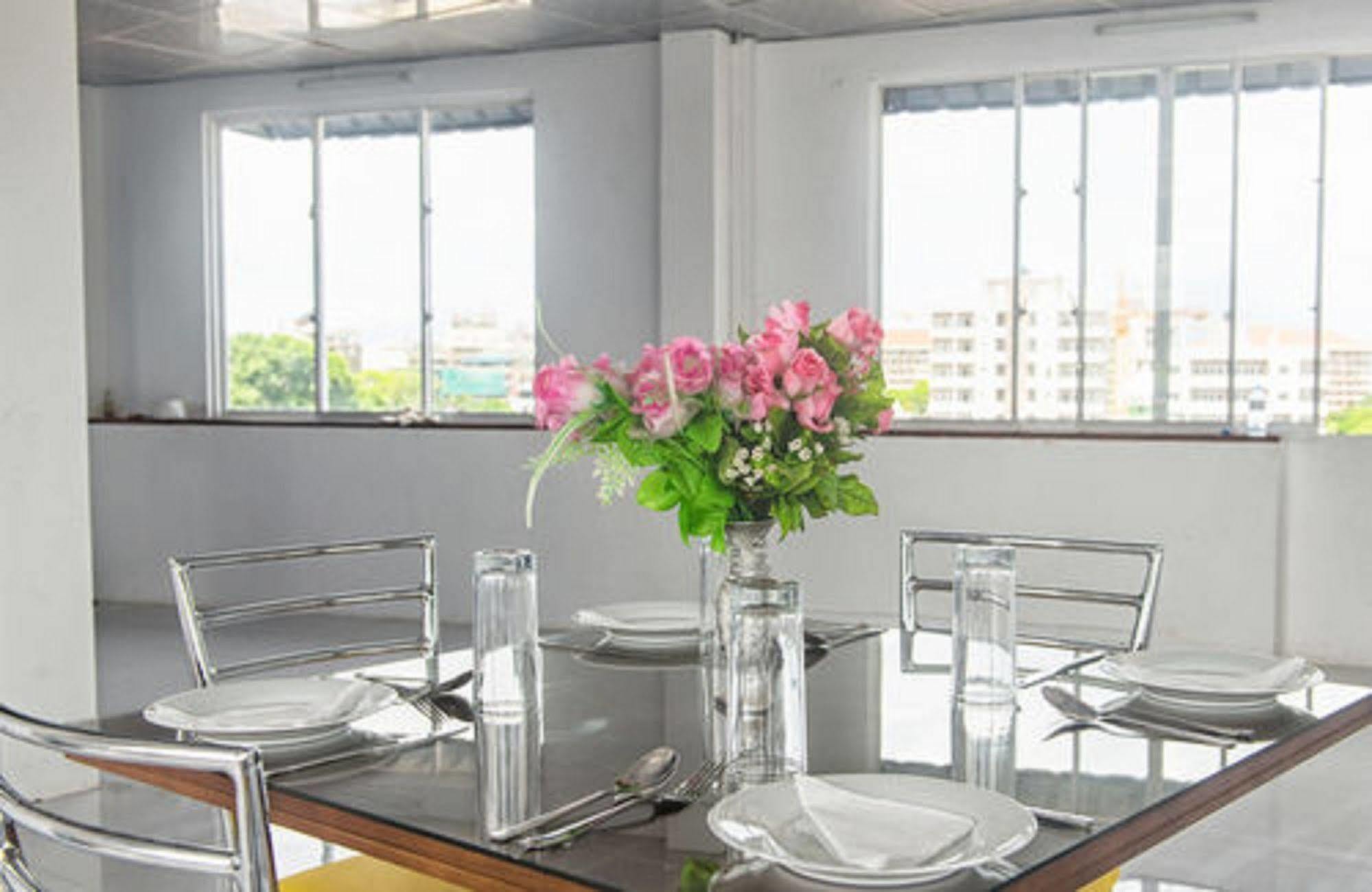 Metro City Hotel Colombo Luaran gambar