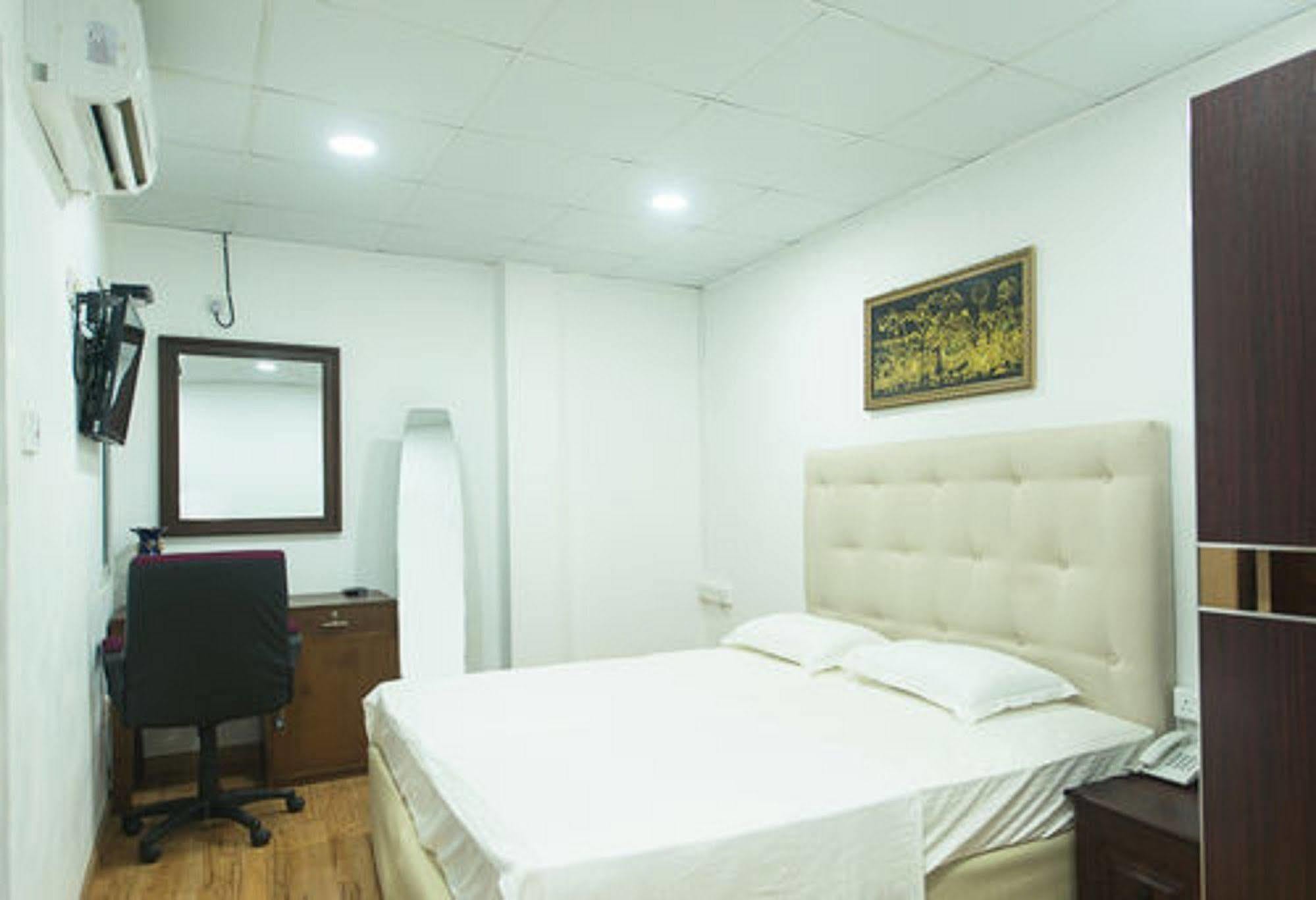 Metro City Hotel Colombo Luaran gambar